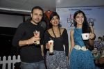 Satyadeep Mishra, Umang, Pallavi Sharda launch _Love Breakups Zindagi_ coffee at Cafe Coffee Day in Bandra, Mumbai on 13th Sept 2011 (63).JPG